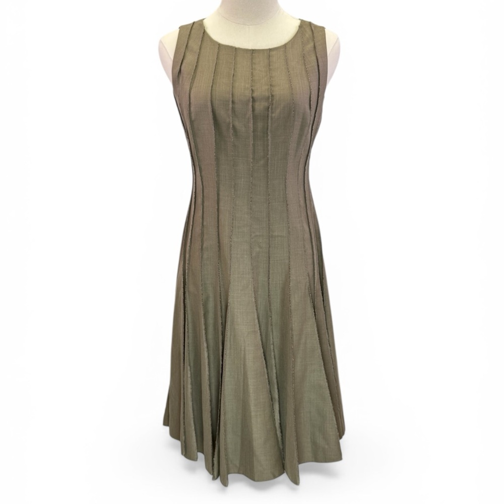 Calvin Klein Women's Pleated Lined Fit Flare Beige Sleeveless Dress Size 6